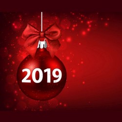 Sărbătorile se întâmpină în roșu